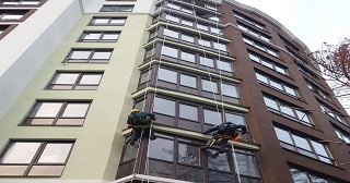 Установка крыши на балкон Новомосковск цена от 1030 руб. м/2.