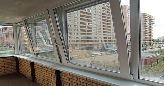 Остекление балкона Новомосковск цена от 9779 руб. м/п. за 50 часов